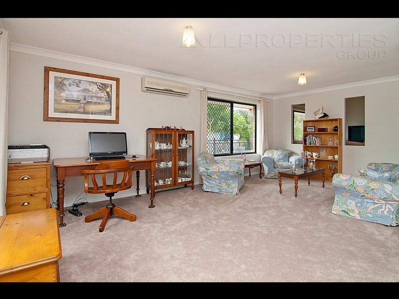 36 Dampier Crescent, Drewvale QLD 4116