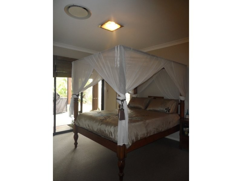 23 Paperbark Crescent, Heathwood QLD 4110
