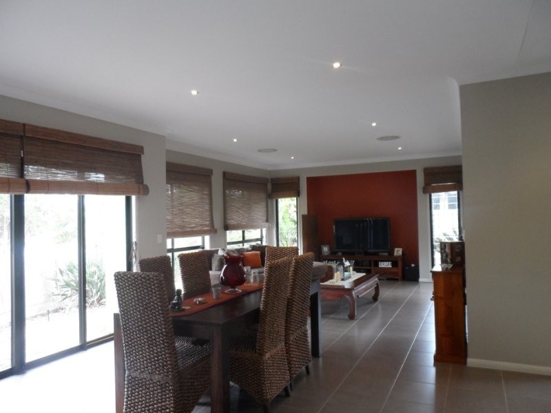 23 Paperbark Crescent, Heathwood QLD 4110