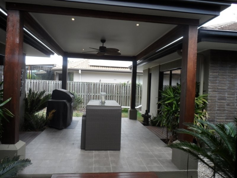 23 Paperbark Crescent, Heathwood QLD 4110
