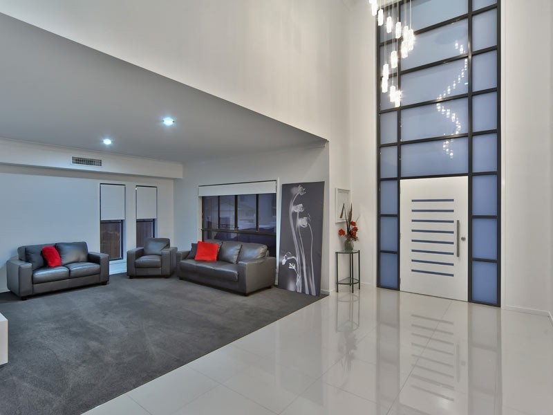 126 Hawthorn Circuit, Stretton QLD 4116