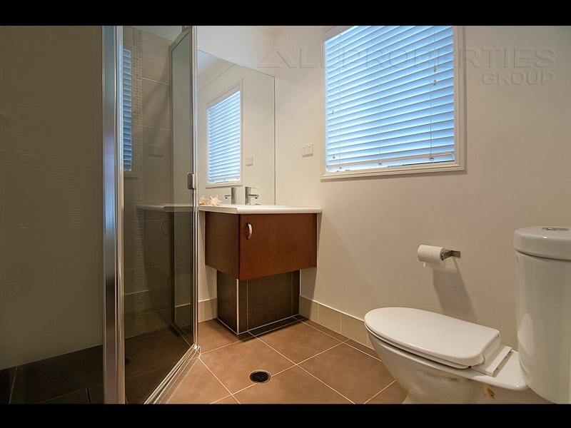 72 Parkwood Drive, Heathwood QLD 4110