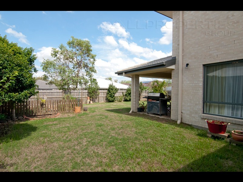 72 Parkwood Drive, Heathwood QLD 4110