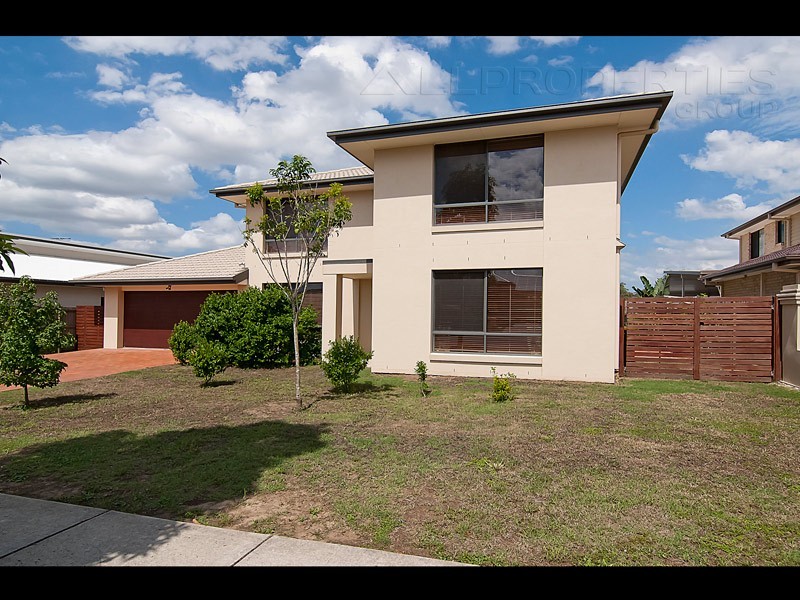 72 Parkwood Drive, Heathwood QLD 4110