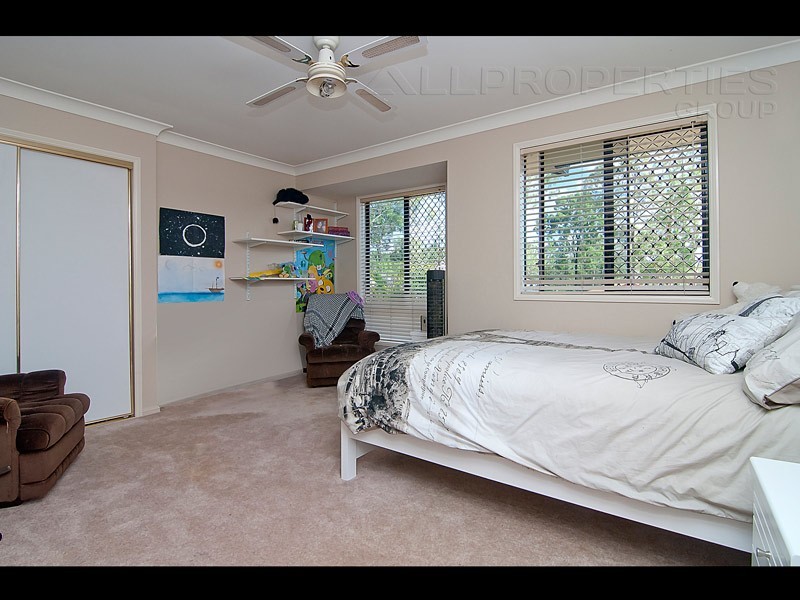 57 Cardwell St, Forest Lake QLD 4078