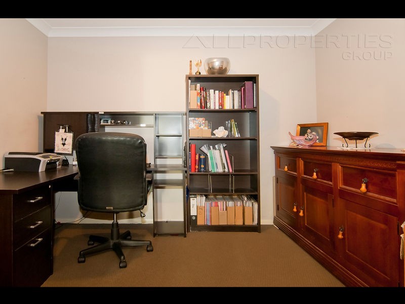 86 Sanctuary Drive, Forest Lake QLD 4078