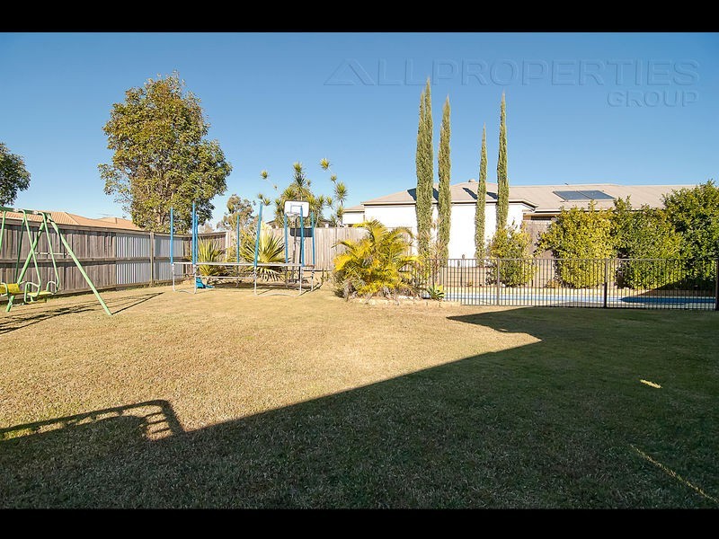 86 Sanctuary Drive, Forest Lake QLD 4078