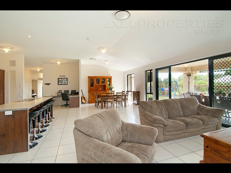 17-19 Maggie Ct, Cedar Vale QLD 4285