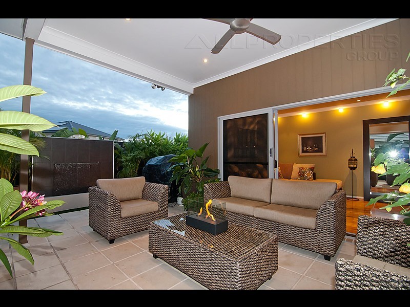 3 Tea Tree Street, Heathwood QLD 4110