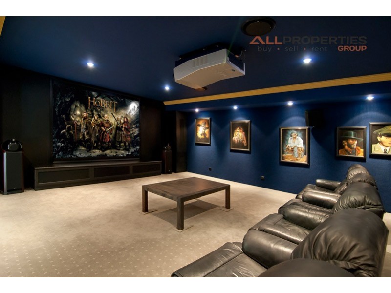 14 Feather Close, Forestdale QLD 4118