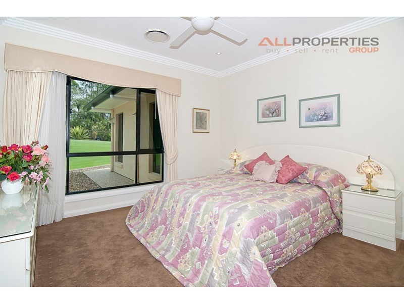 14 Feather Close, Forestdale QLD 4118