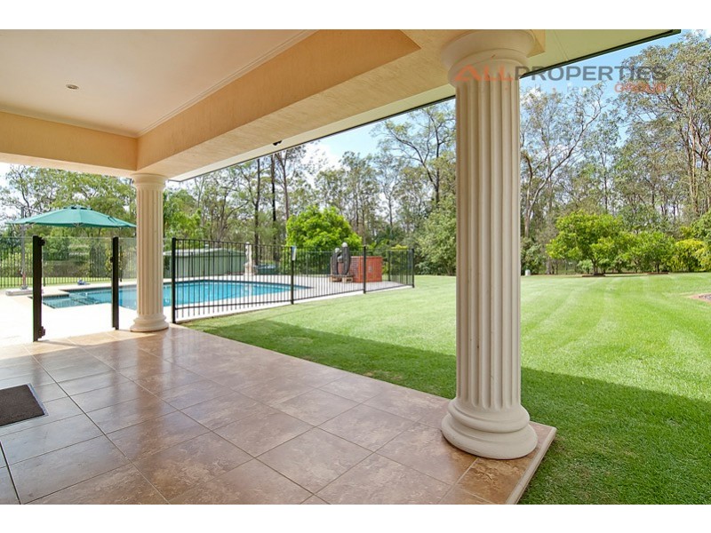 14 Feather Close, Forestdale QLD 4118