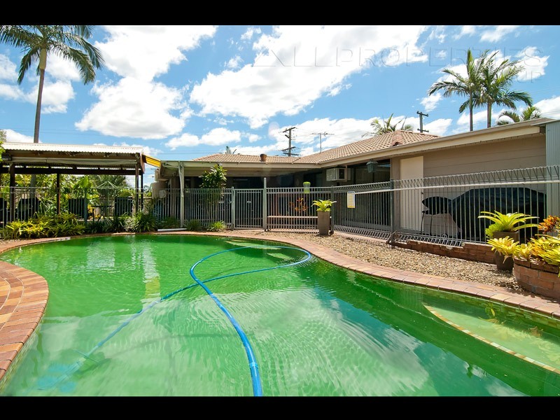 1 Owens Street, Boronia Heights QLD 4124