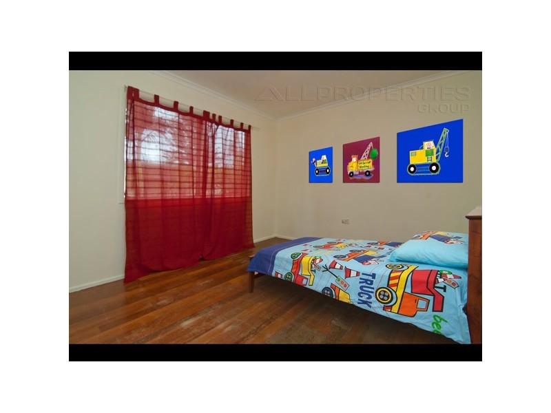 85 London Street, Eight Mile Plains QLD 4113