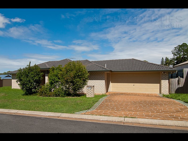 20 Blueberry Ash Court, Boronia Heights QLD 4124