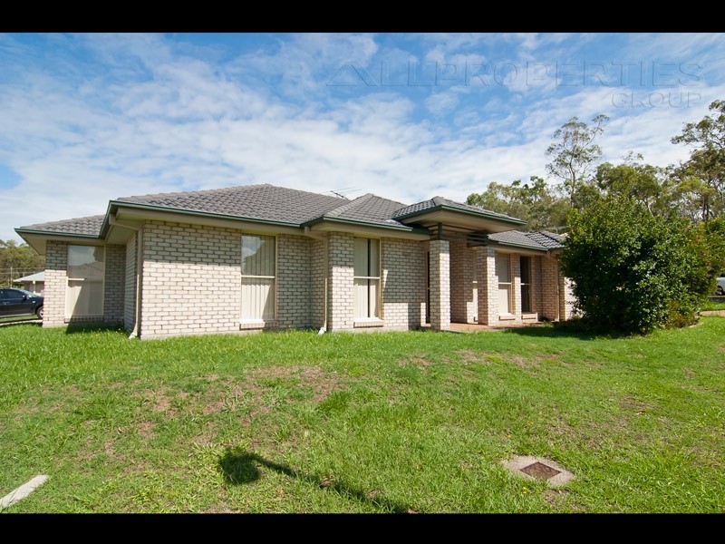 20 Blueberry Ash Court, Boronia Heights QLD 4124