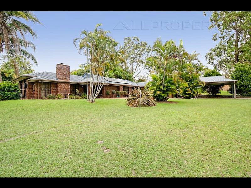 13 Kallioota St, Greenbank QLD 4124