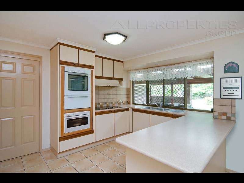 13 Kallioota St, Greenbank QLD 4124