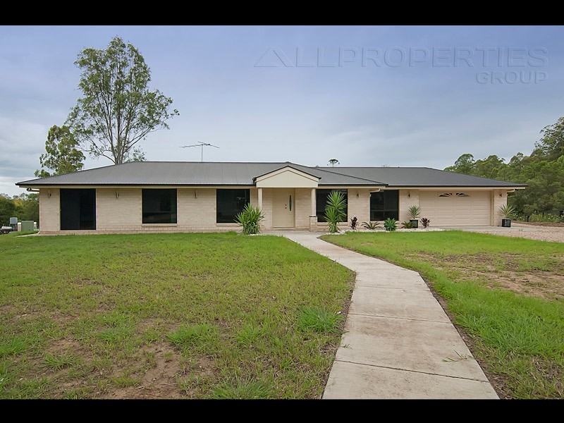 176 Bluff Road, Cedar Vale QLD 4285