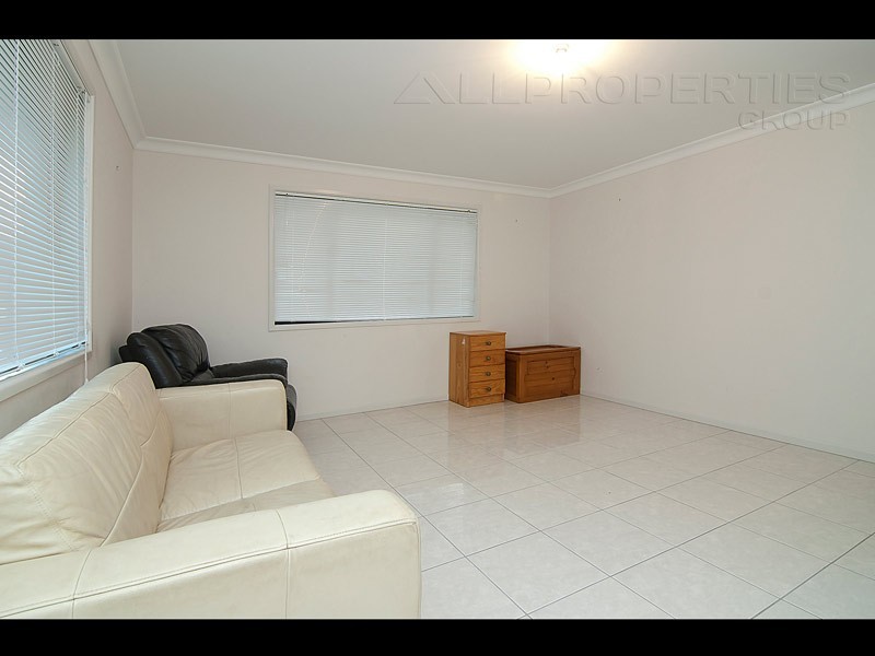 45 Jarvis Road, Waterford QLD 4133