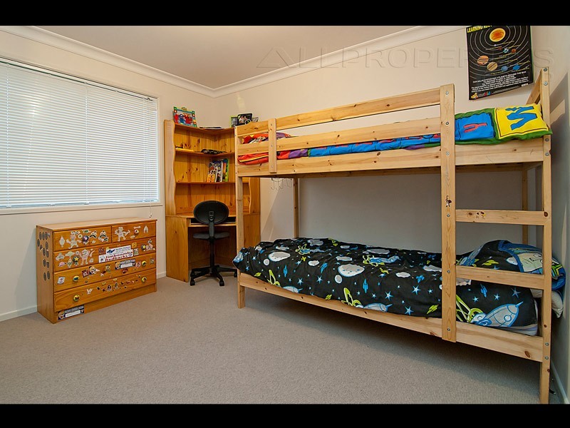 45 Jarvis Road, Waterford QLD 4133