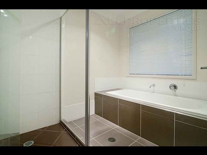 45 Jarvis Road, Waterford QLD 4133