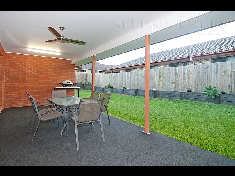 45 Jarvis Road, Waterford QLD 4133