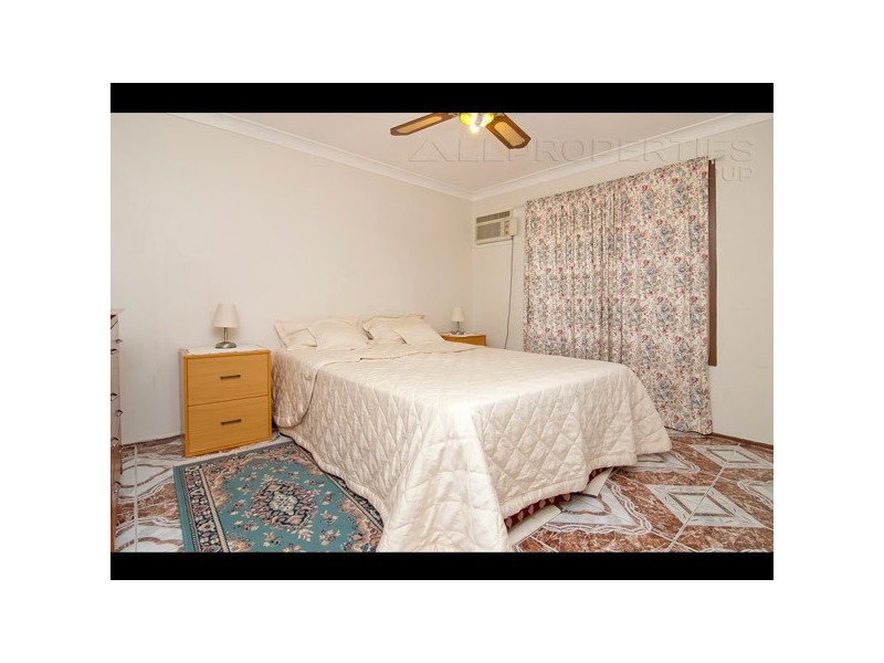 11 Mulligan Court, Durack QLD 4077