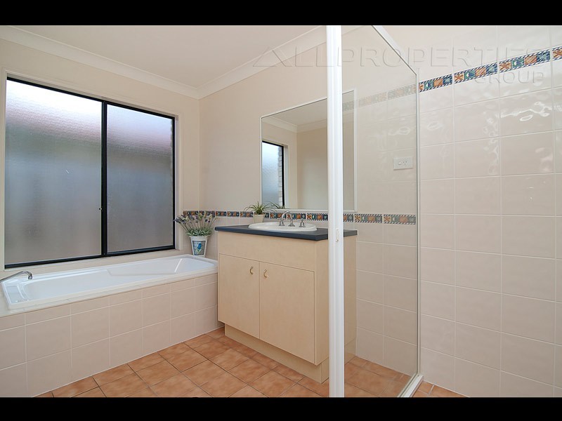 52 Columbus Circuit, Drewvale QLD 4116