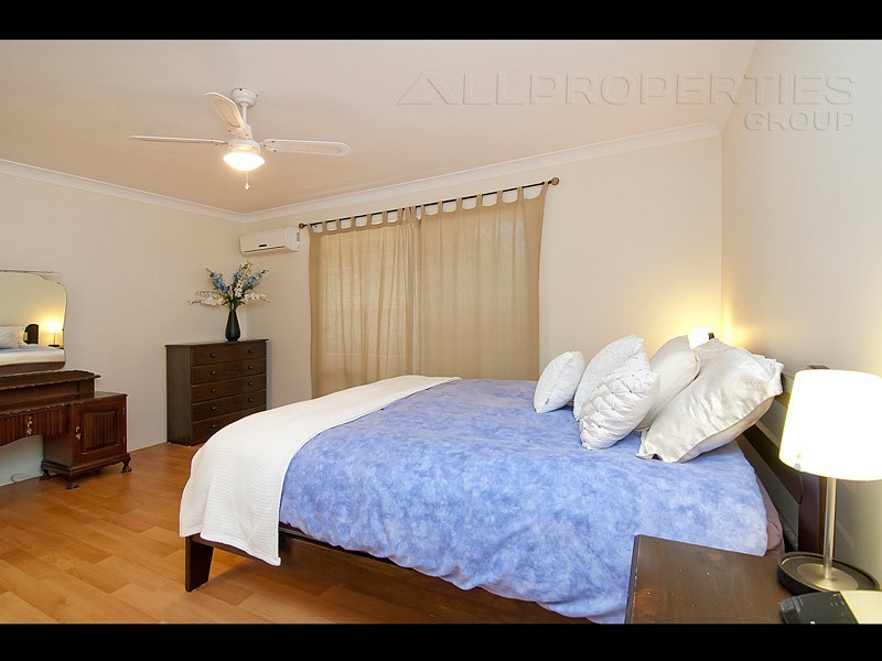 56 Gibraltar Cct, Parkinson QLD 4115