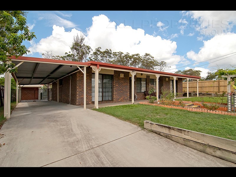 38 Awoonga Street, Marsden QLD 4132