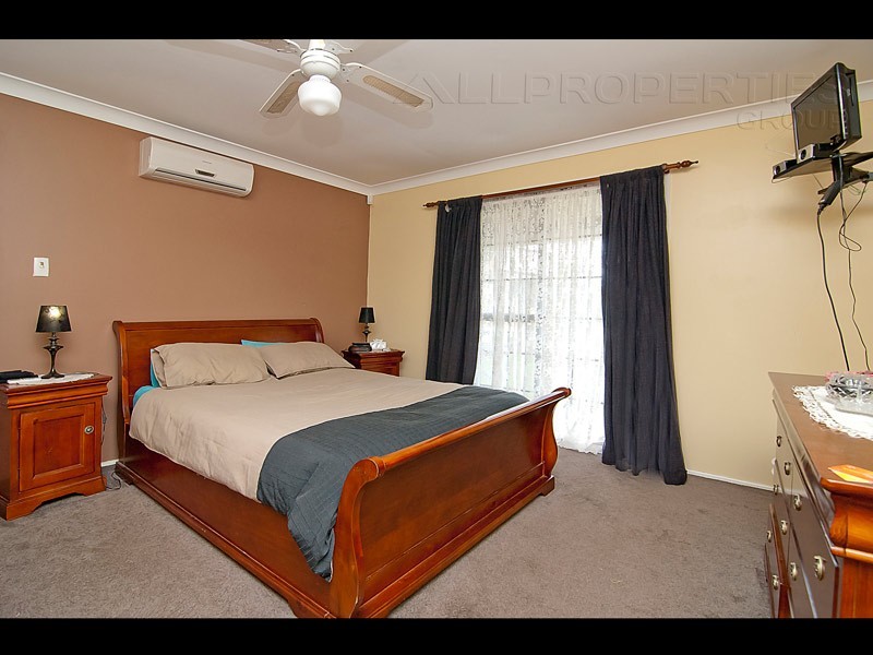 38 Awoonga Street, Marsden QLD 4132