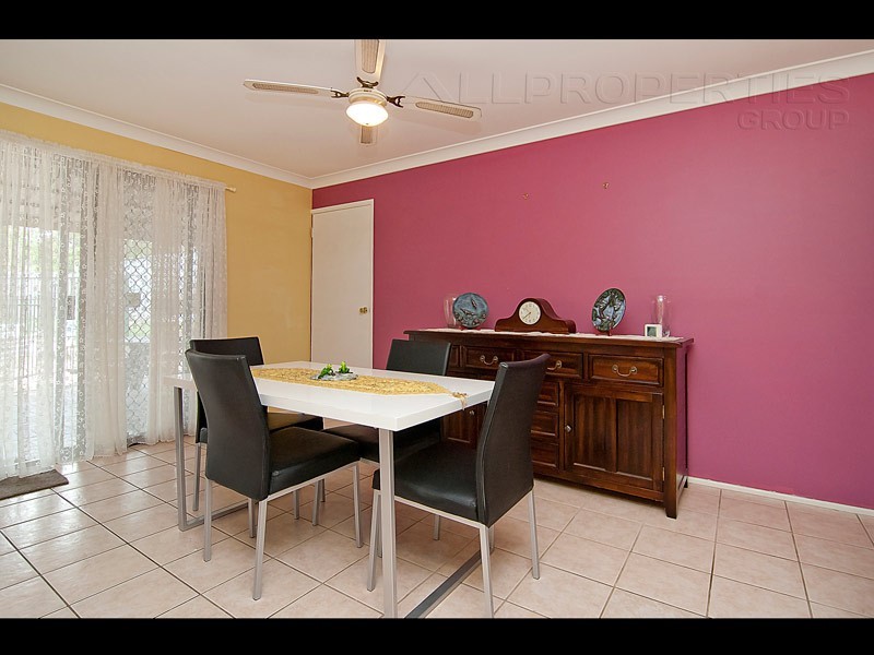 38 Awoonga Street, Marsden QLD 4132