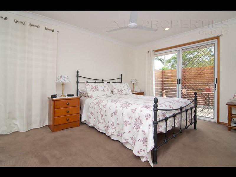 7 CIANTHUS STREET, Regents Park QLD 4118