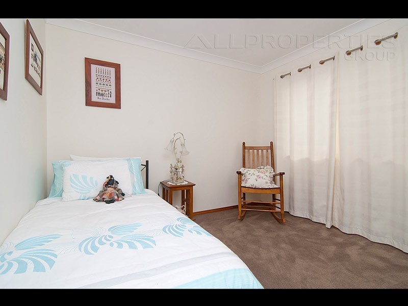 7 CIANTHUS STREET, Regents Park QLD 4118