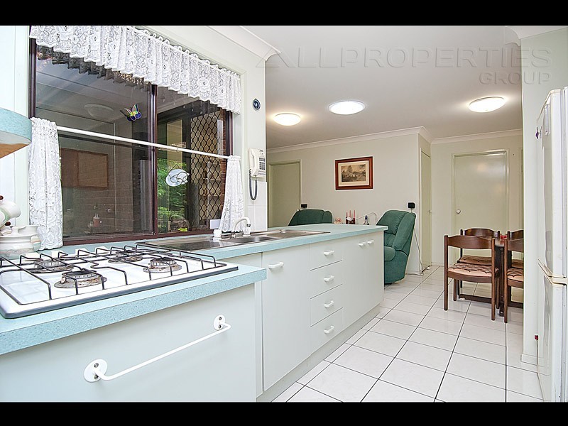 26 Oldbury Place, Forest Lake QLD 4078