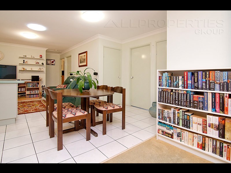 26 Oldbury Place, Forest Lake QLD 4078