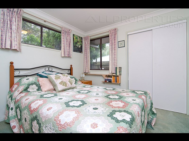 26 Oldbury Place, Forest Lake QLD 4078