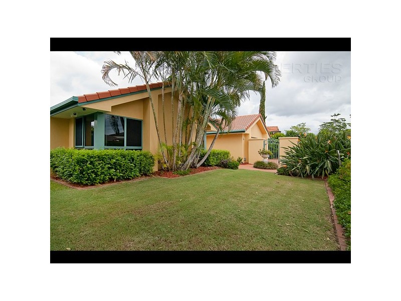 102 Lake Eyre Cres, Parkinson QLD 4115