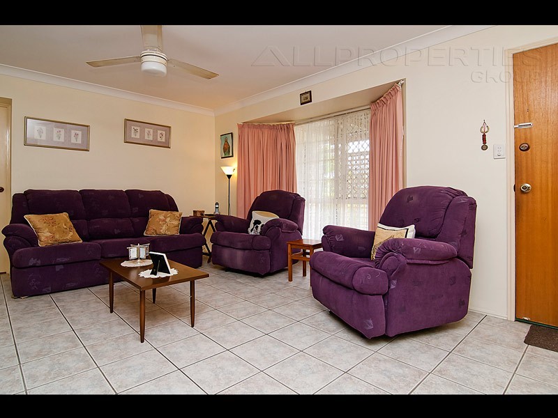 16 Foxdale Court, Waterford West QLD 4133