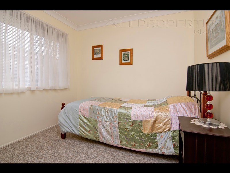 16 Foxdale Court, Waterford West QLD 4133