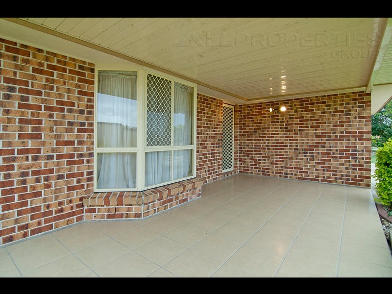 18 GEANEY BOULEVARD, Crestmead QLD 4132