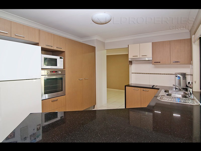 25 Freshwater Drive, Berrinba QLD 4117