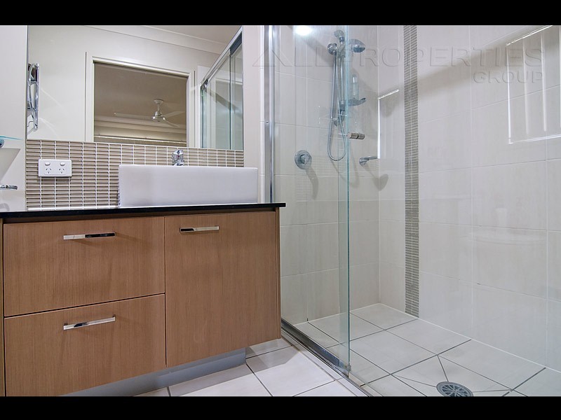 25 Freshwater Drive, Berrinba QLD 4117