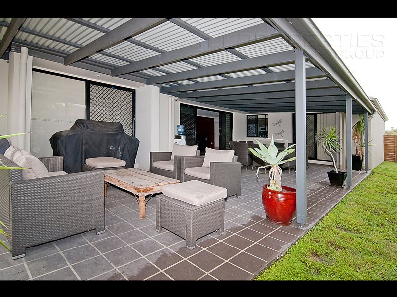 25 Freshwater Drive, Berrinba QLD 4117