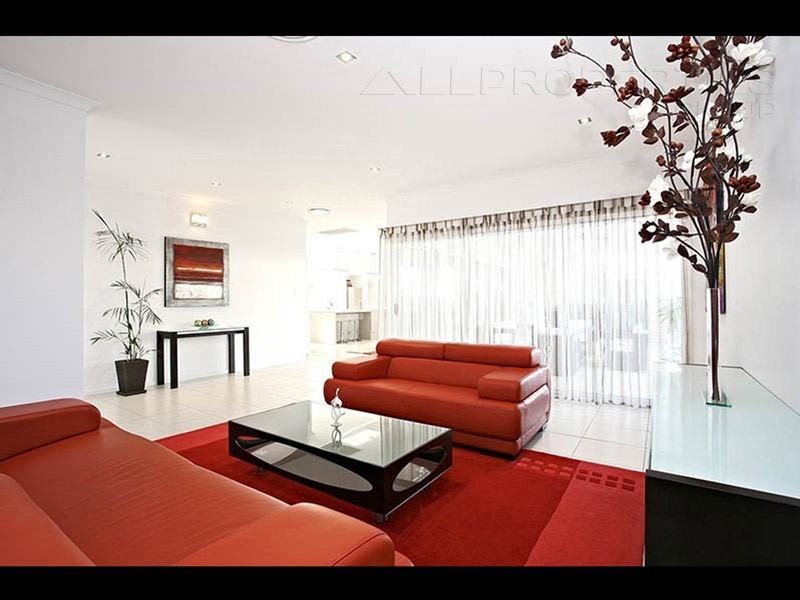 91 Parkwood Drive, Heathwood QLD 4110