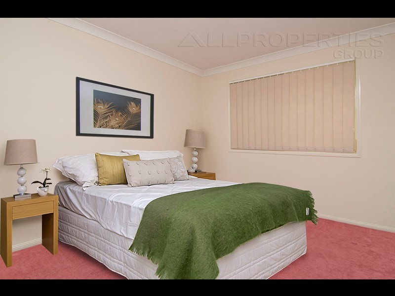 2 Blaxland Place, Drewvale QLD 4116