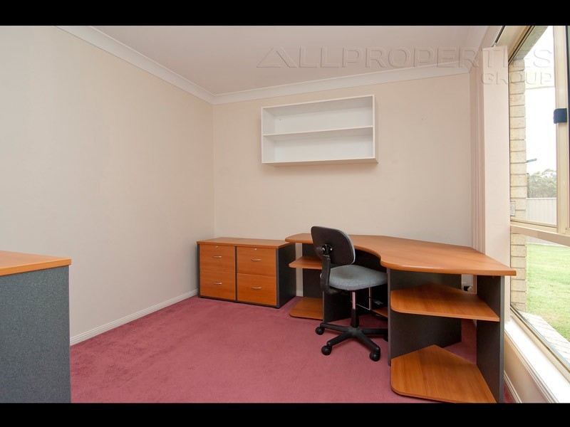 2 Blaxland Place, Drewvale QLD 4116