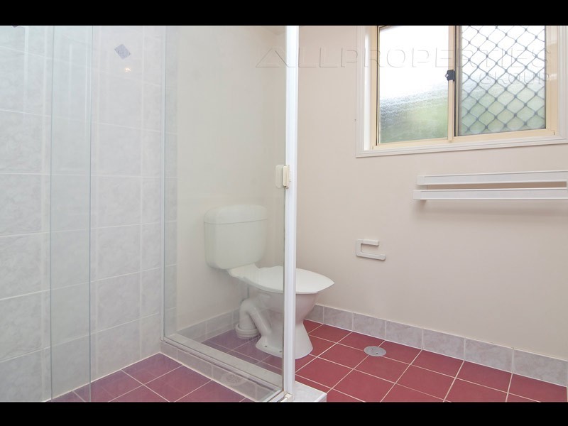 2 Blaxland Place, Drewvale QLD 4116