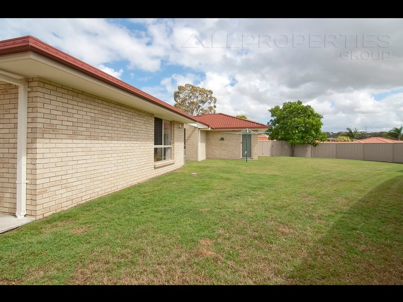 2 Blaxland Place, Drewvale QLD 4116